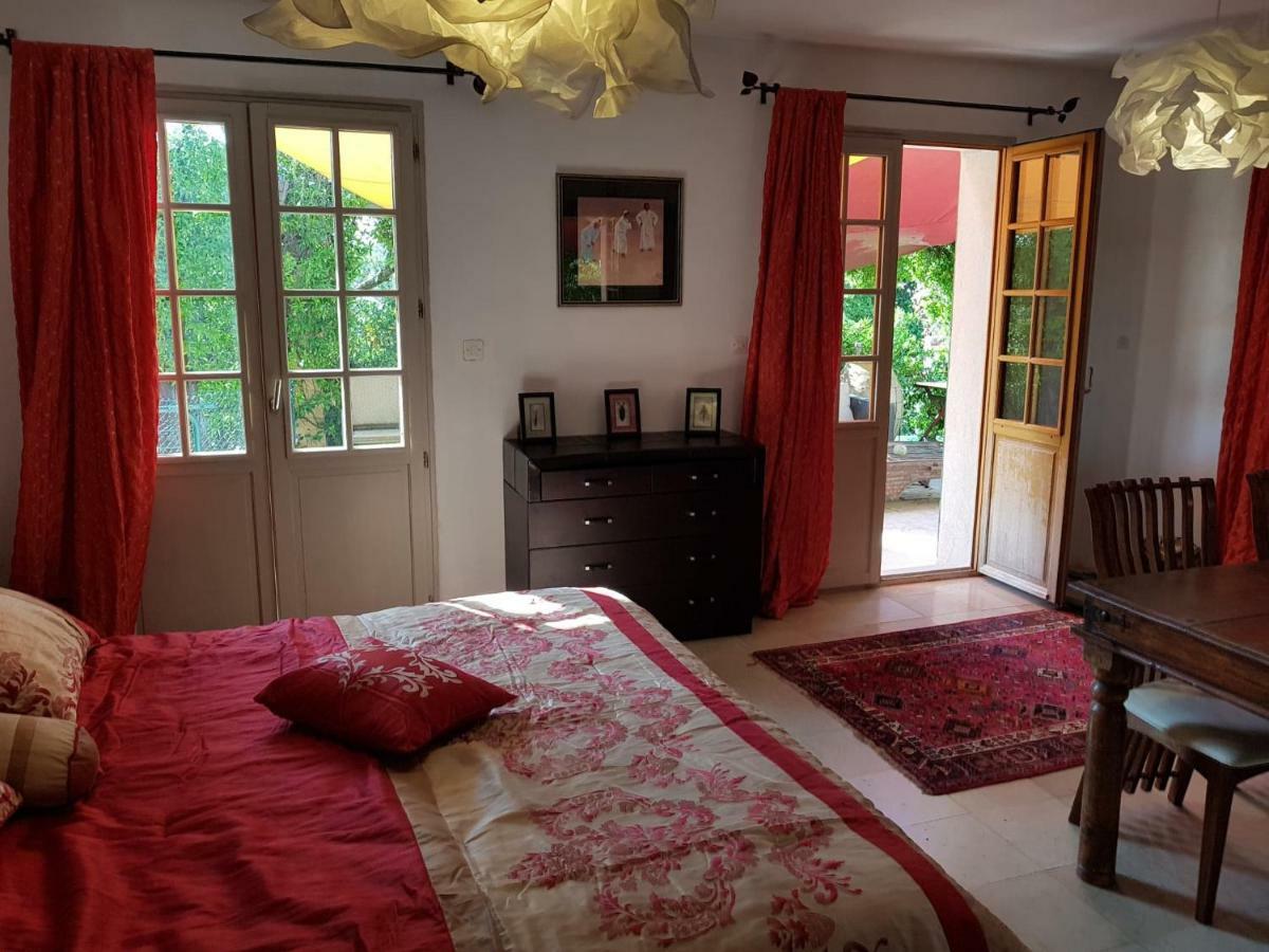 Les Palmiers Toulon Apartment Bagian luar foto
